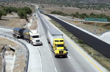 Disminuirá Arco Norte circulación de un millón de camiones pesados por capital del país