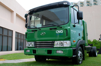 Anuncia Hyundai planta en México y presenta camión de carga