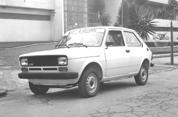 Celebra Fiat 30 años de su primer vehículo en América Latina funcionando 100% con etanol