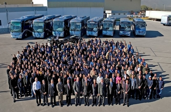 Produce camión 50 mil Mercedes-Benz en Monterrey