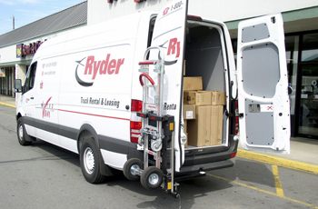Renueva y expande Mazda su contrato de logística con Ryder