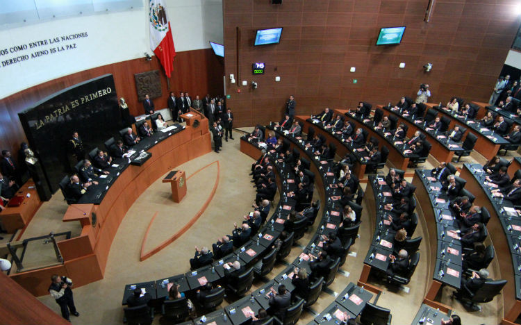 Senado ratifica a Treviño Chapa como titular de Aduanas