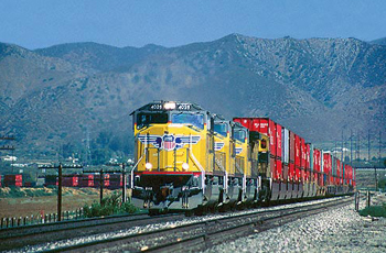 Transporte ferroviario de mercancías continúa mostrando mejoría