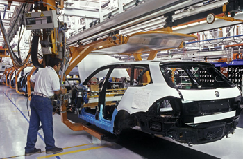 Nissan y VW desbancan a GM y Ford del liderato de ventas en México