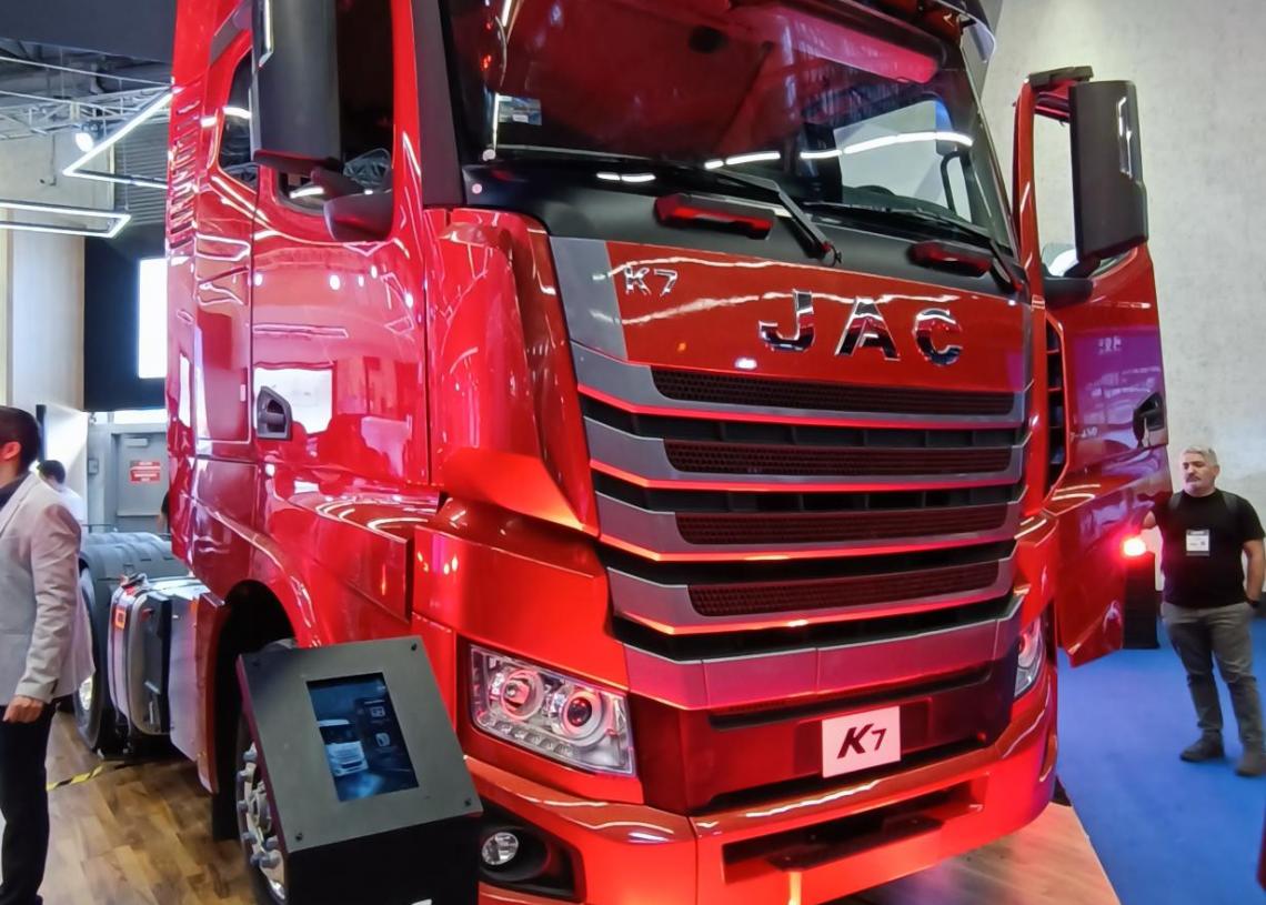 JAC presenta nuevas soluciones para el transporte de carga