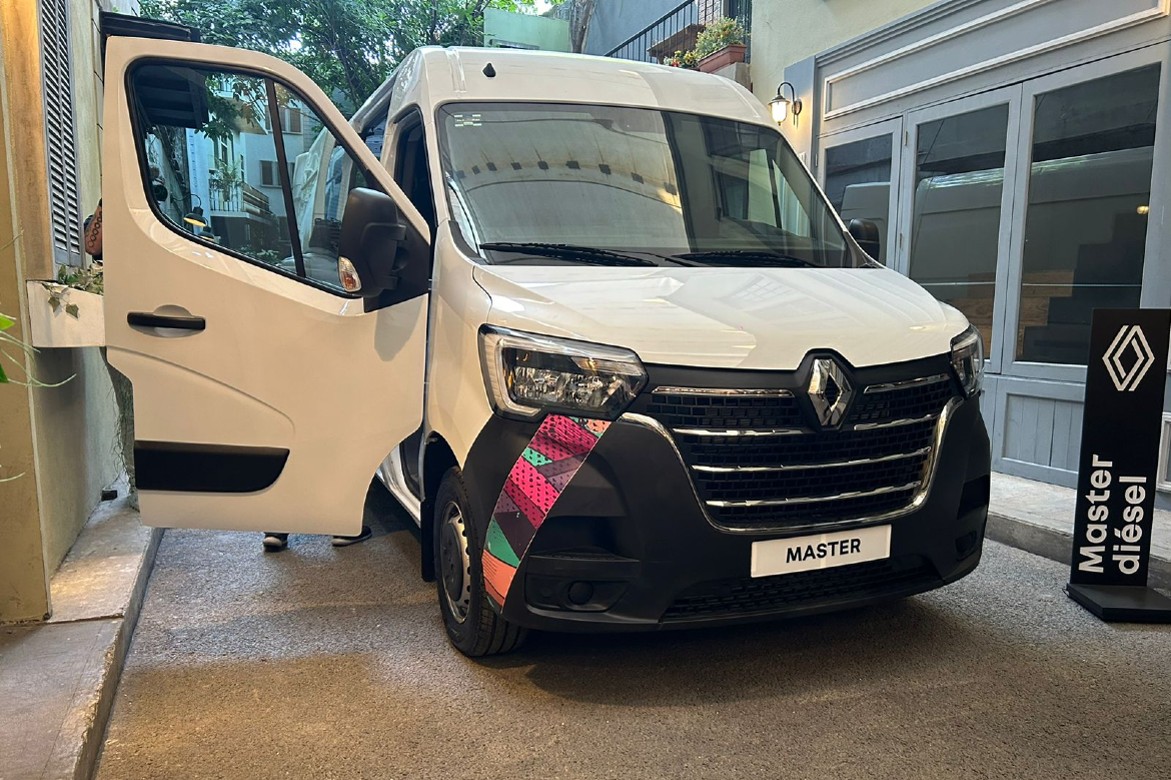 Renault suma tres modelos a su gama de vehículos comerciales